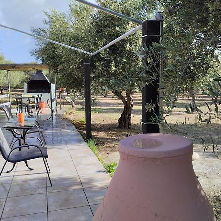 Olea Cottage Galatás 外观 照片