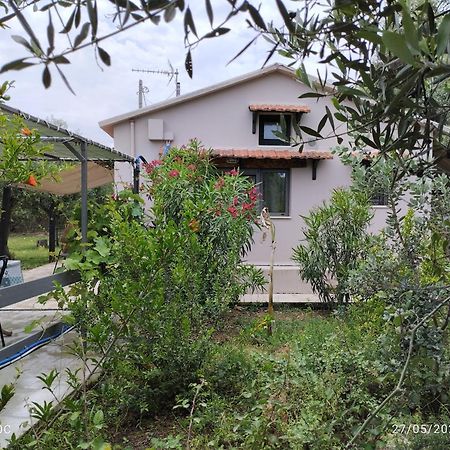 Olea Cottage Galatás 外观 照片